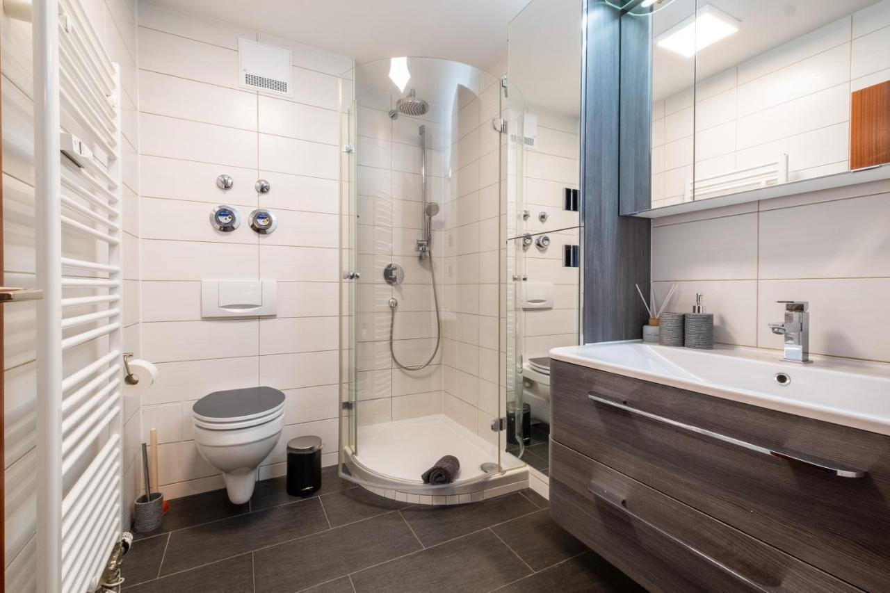 Nature Terminal Apartment - Unterwegs Zuhause Steinenbronn Ngoại thất bức ảnh